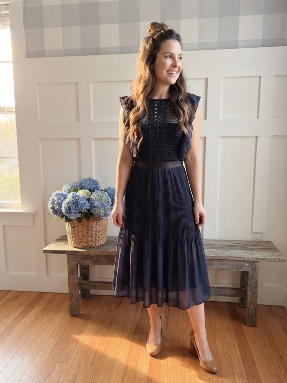 Elegant Navy Midi Dress with Lace Bodice and Pleated Skirt 8